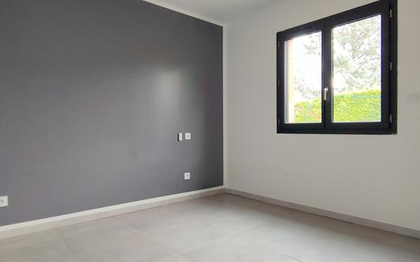 Maison à vendre    6 pièces •  Caussade