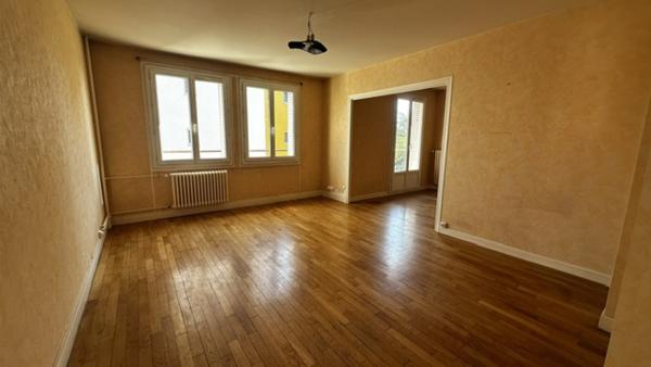 Appartement 4 pièce(s) 2 chambre(s) 65.79 m²