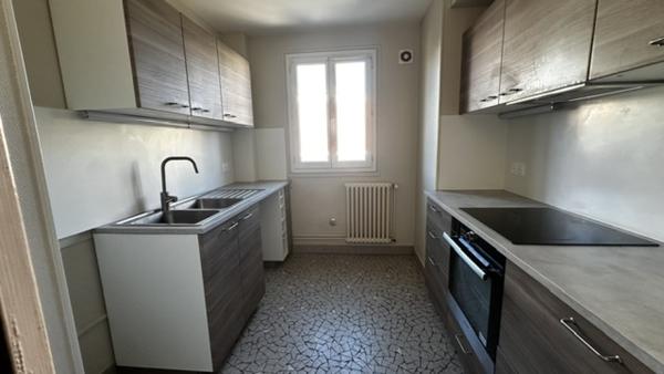 Appartement 4 pièce(s) 2 chambre(s) 65.79 m²