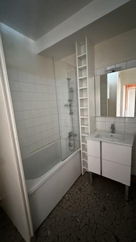 Appartement 4 pièce(s) 2 chambre(s) 65.79 m²