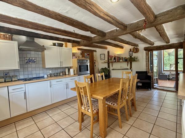 Castelsagrat (82400) CASTELSAGRAT Maison avec 3 chambres, près du village avec 1.9 hectares