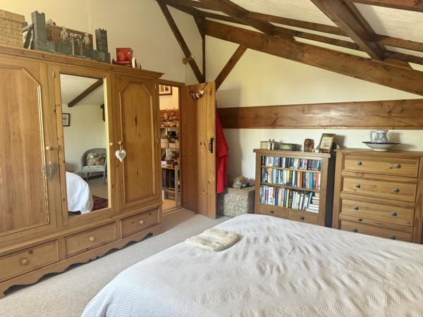 Castelsagrat (82400) CASTELSAGRAT Maison avec 3 chambres, près du village avec 1.9 hectares