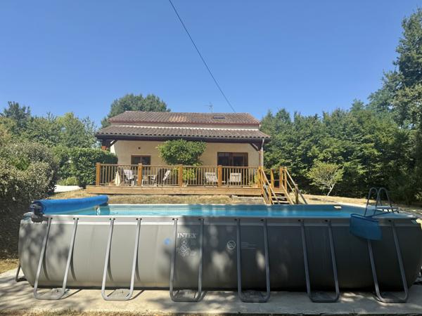 Castelsagrat (82400) CASTELSAGRAT Maison avec 3 chambres, près du village avec 1.9 hectares