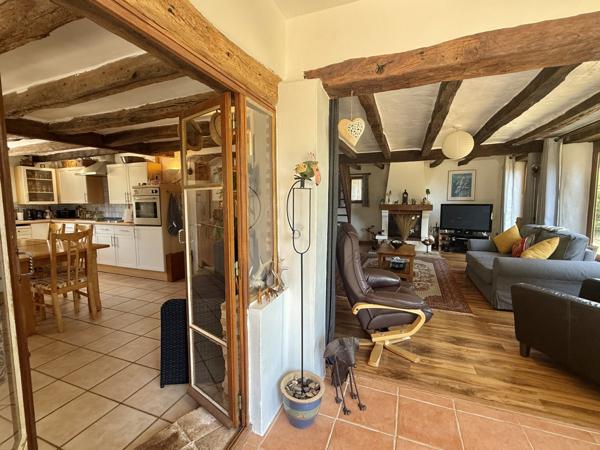 Castelsagrat (82400) CASTELSAGRAT Maison avec 3 chambres, près du village avec 1.9 hectares