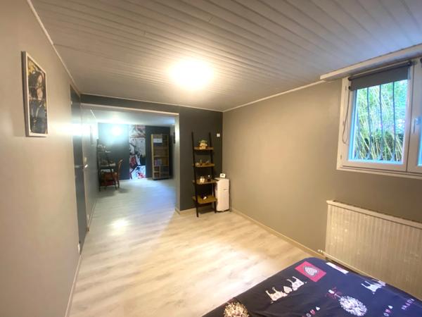 Maison 5 pièces 257m2 avec piscine et garages à AIRE SUR L'ADOUR