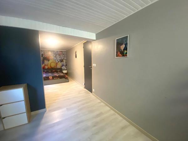 Maison 5 pièces 257m2 avec piscine et garages à AIRE SUR L'ADOUR