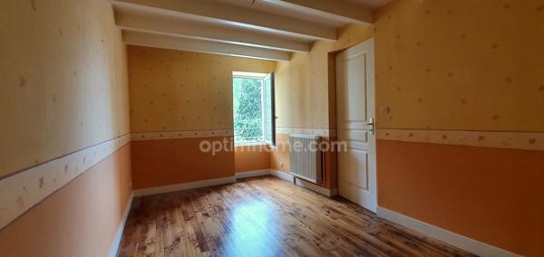 Rare : Secteur Victor Hugo ANGOULEME Demeure de caractère en pierre de taille, 4 chambres, 151 m² sur 800 m² de terrain