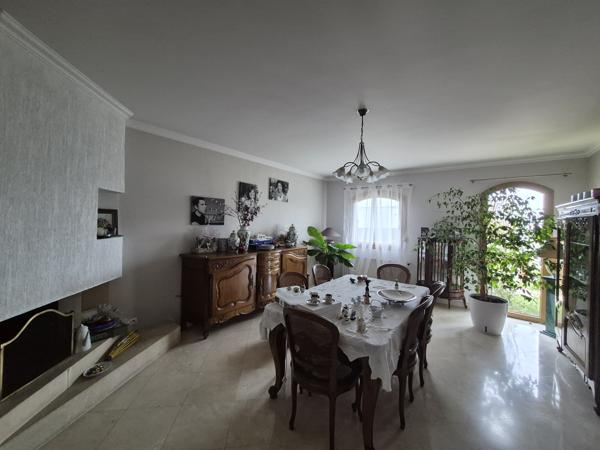 Maison 9 pièces - 204 m²