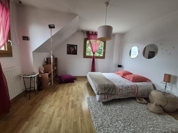 Maison 9 pièces - 204 m²