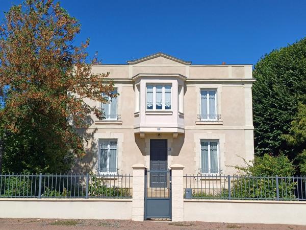 Maison familiale à Vernantes