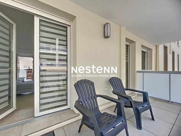 GOLFE JUAN - 3P - 60m² - VUE MER - TERRASSES - PARKING - JARDIN-CENTRE VILLE