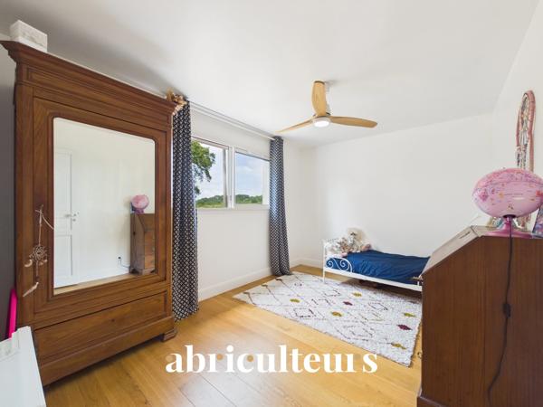Très belle propriété sur 2 720 m² de terrain en vente SAUBION (40230)