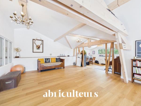 Très belle propriété sur 2 720 m² de terrain en vente SAUBION (40230)