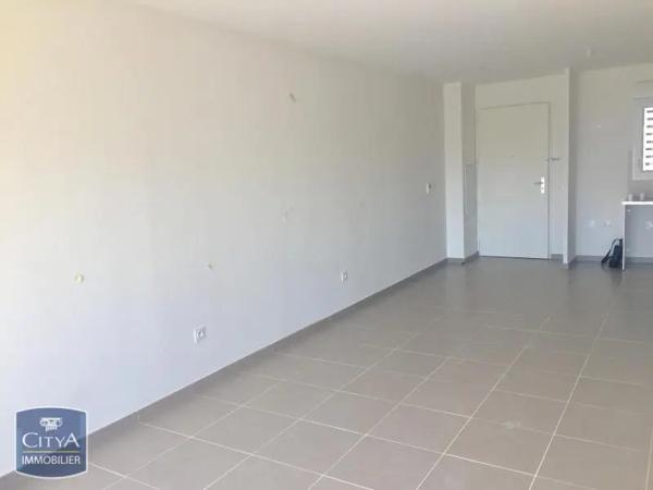 Appartement à louer 2 pièces 50.97m² Martigues (13500)