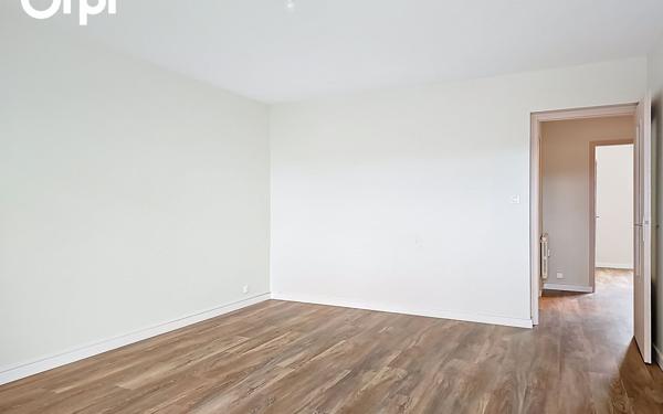 Appartement à vendre    3 pièces •  Reignier-Ésery