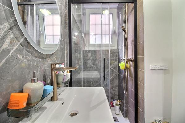 VENTE : Duplex de 3 pièces (42m²) à PARIS 14