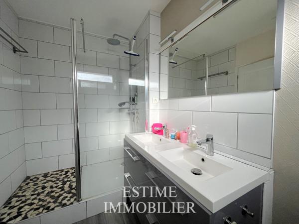 LILLE SAINT-MAUR MAISON T5 AVEC GARAGE