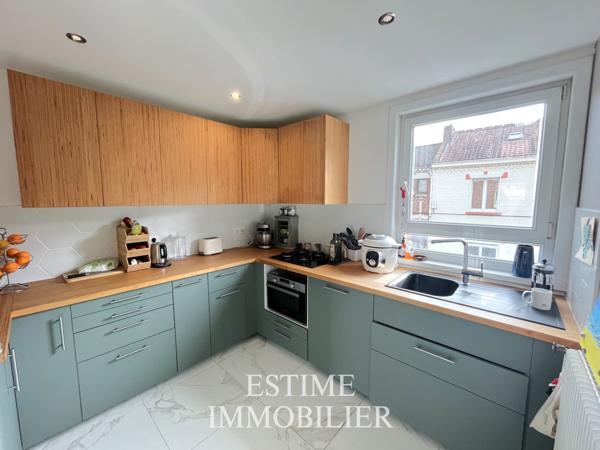 LILLE SAINT-MAUR MAISON T5 AVEC GARAGE