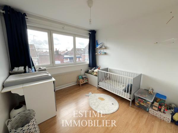 LILLE SAINT-MAUR MAISON T5 AVEC GARAGE