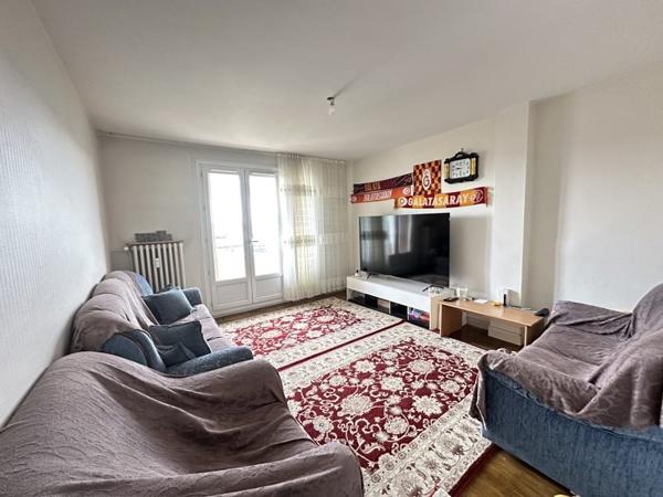 Appartement à vendre |  Décines-Charpieu |  3 pièces | 54 m²