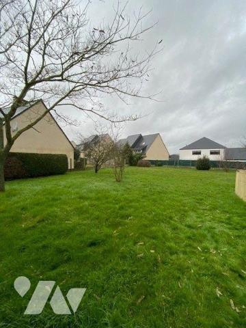 Terrain à vendre - TINTENIAC (35 190) - Centre - Proche commerces/écoles et pôle médical - Beau...