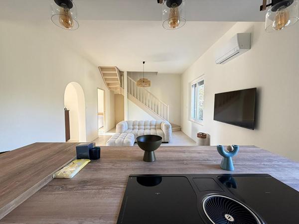 Maison Cabries 5 pièce(s) 134.72 , 4 chambres, terrain de 705m², proche des commodités, rénovation complète