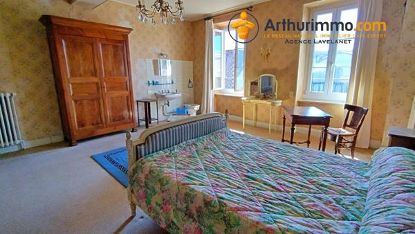 Vente Maison 8 pièces 156 m2 à Lavelanet