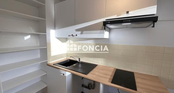 Location Studio 26.1 m² - Issy-les-moulineaux 92130