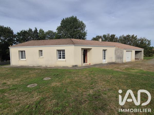 Maison à vendre 5 pièces 123,75 m² Cherveux