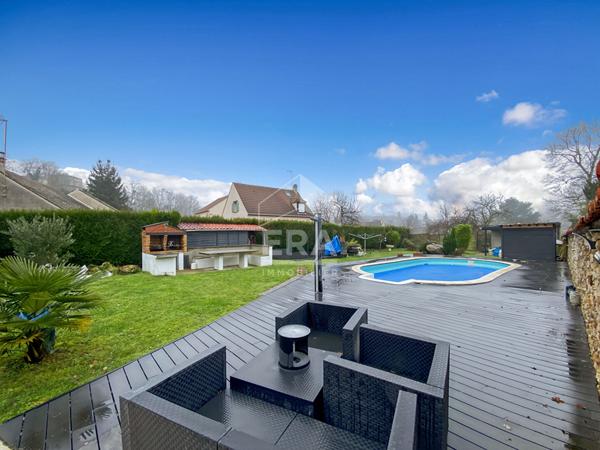 Maison Livry Sur Seine 5 pièces 100 m2 avec piscine