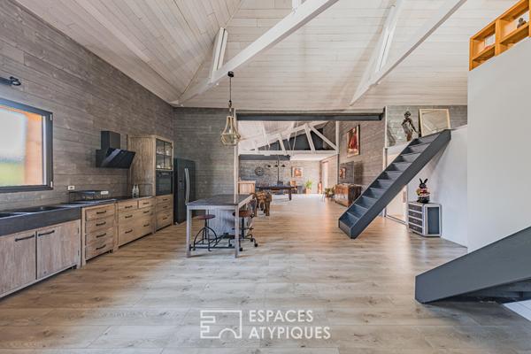 Maison Loft avec terrasse et local indépendant