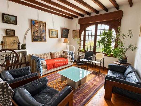 Biarritz élégant appartement art déco de 206 M2 avec box parking et caves