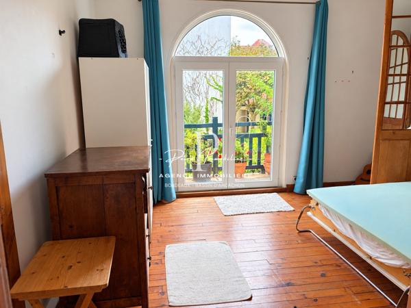 Biarritz élégant appartement art déco de 206 M2 avec box parking et caves