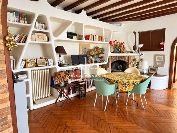 Biarritz élégant appartement art déco de 206 M2 avec box parking et caves