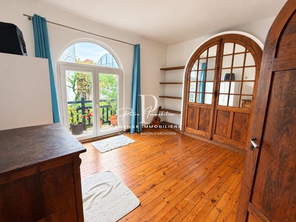 Biarritz élégant appartement art déco de 206 M2 avec box parking et caves