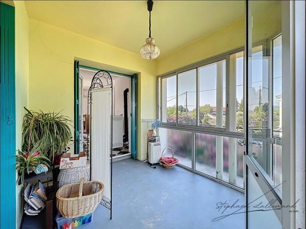 Maison 3 ch. à rénover avec jardin et grand garage