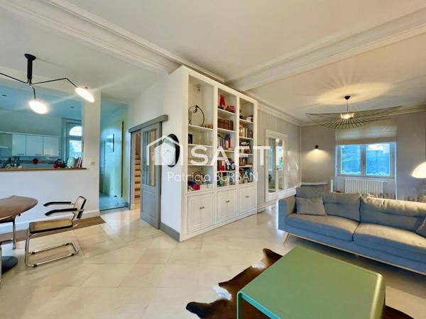 Maison de charme 188 m2 et 1500 m2 de jardin à Questembert centre