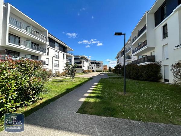 Appartement à louer 2 pièces 37.8m²