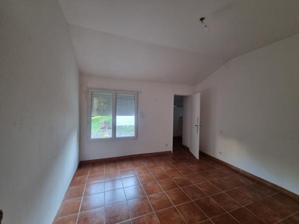 Villeneuve-lès-Avignon (30400) Maison 3 pièces de plain-pied Boulevard Calmette