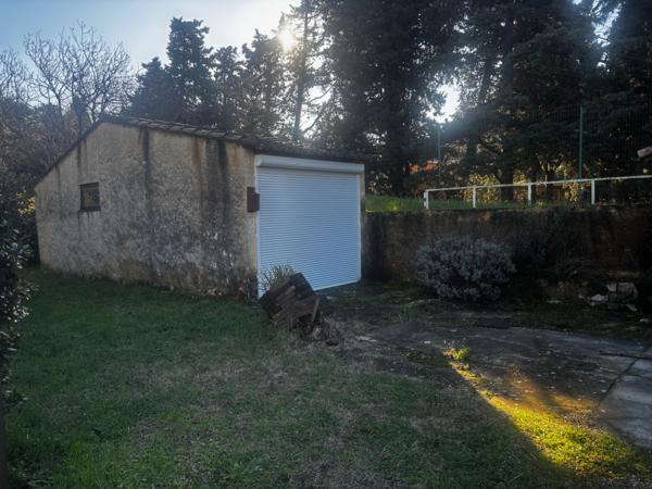 Villeneuve-lès-Avignon (30400) Maison 3 pièces de plain-pied Boulevard Calmette