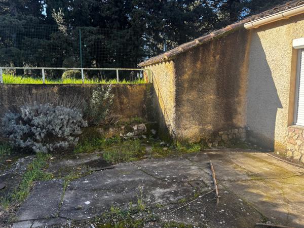 Villeneuve-lès-Avignon (30400) Maison 3 pièces de plain-pied Boulevard Calmette