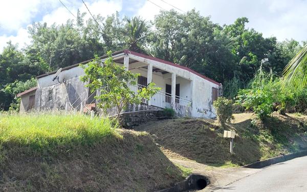 Maison à vendre    4 pièces • 68,70 m2 Rivière-Pilote