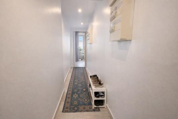 Appartement
         1 pièce
        - 28 m²
