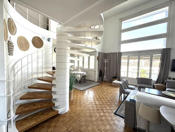 Lumineux appartement avec garage et stationnement, commerces et plage à pied – Royan