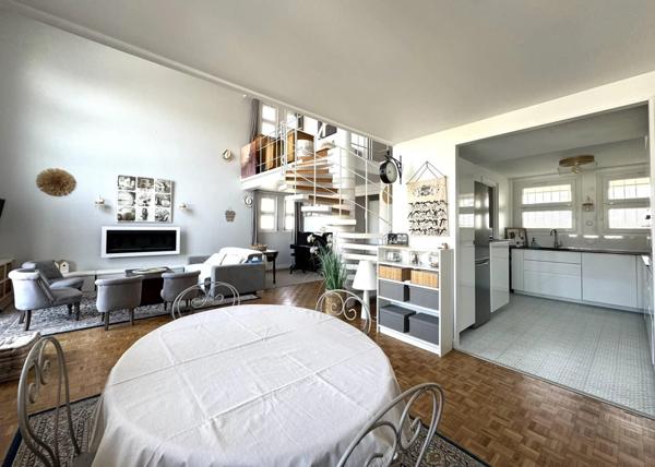 Lumineux appartement avec garage et stationnement, commerces et plage à pied – Royan