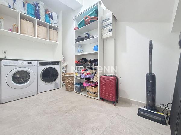 Maison de village 4 pièce(s) rénovée à vendre / Centre historique de Roquebrune-sur-Argens