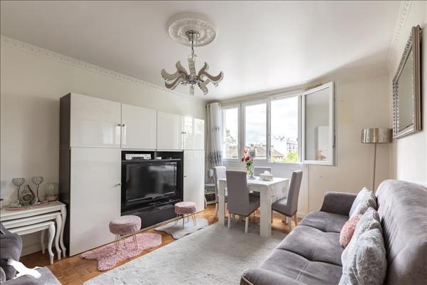 Appartement à vendre |  Clichy |  4 pièces | 74 m²