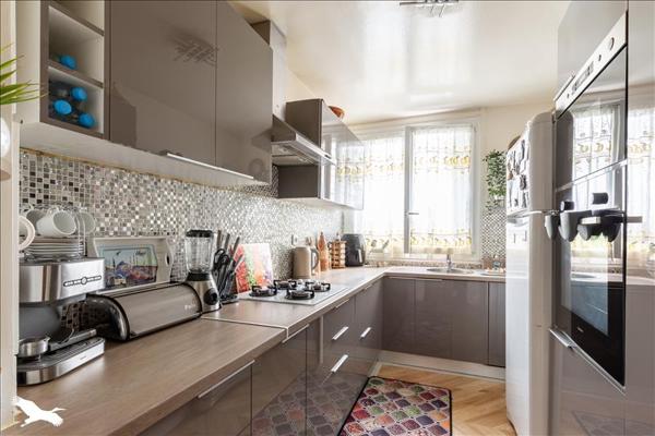 Appartement à vendre |  Clichy |  4 pièces | 74 m²