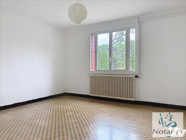 Maison de ville avec jardin et garage