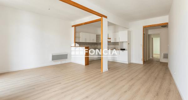 À vendre Immeuble 99.9 m² - Sérignan 34410